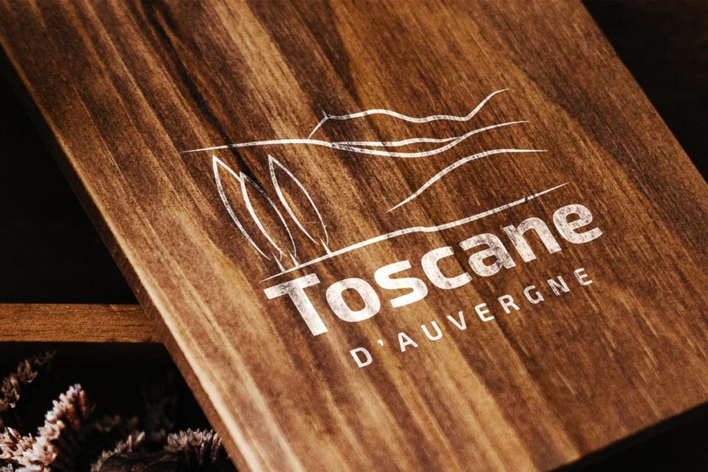 Création de logo sur-mesure Association Toscane d'auvergnr